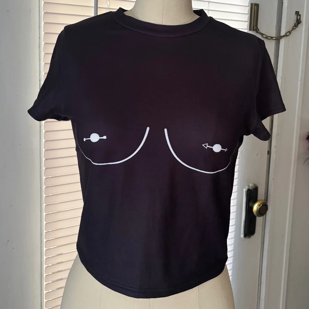 Boobs T-shirt - Picture 1 of 6